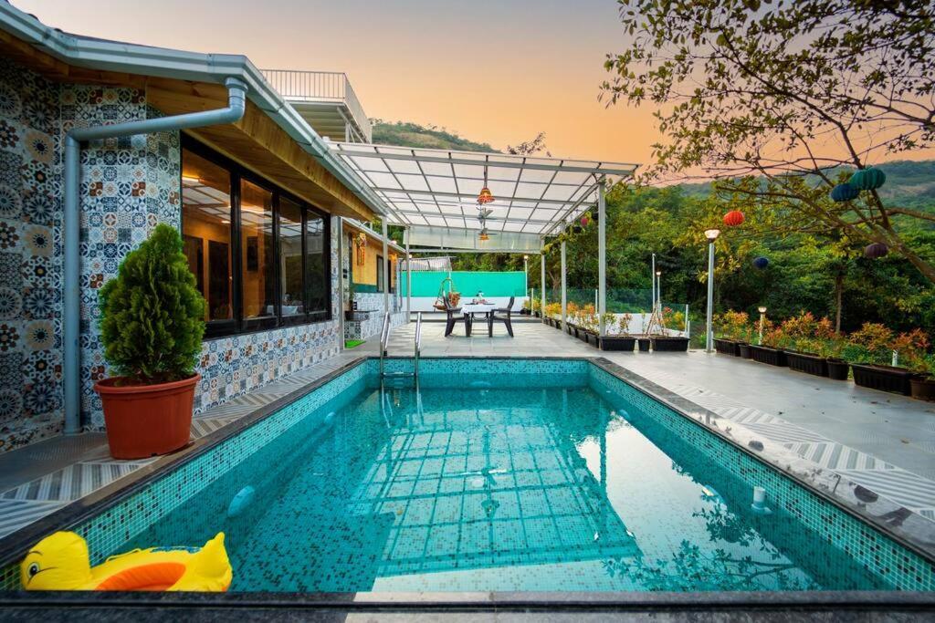 Spicy Mango Lakeside Abode - Luxurious Villa In Pawana Лонавала Экстерьер фото